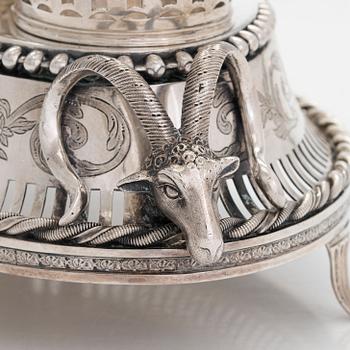 Stefan Westerstråhle, bordssurtout, silver, Stockholm 1796.