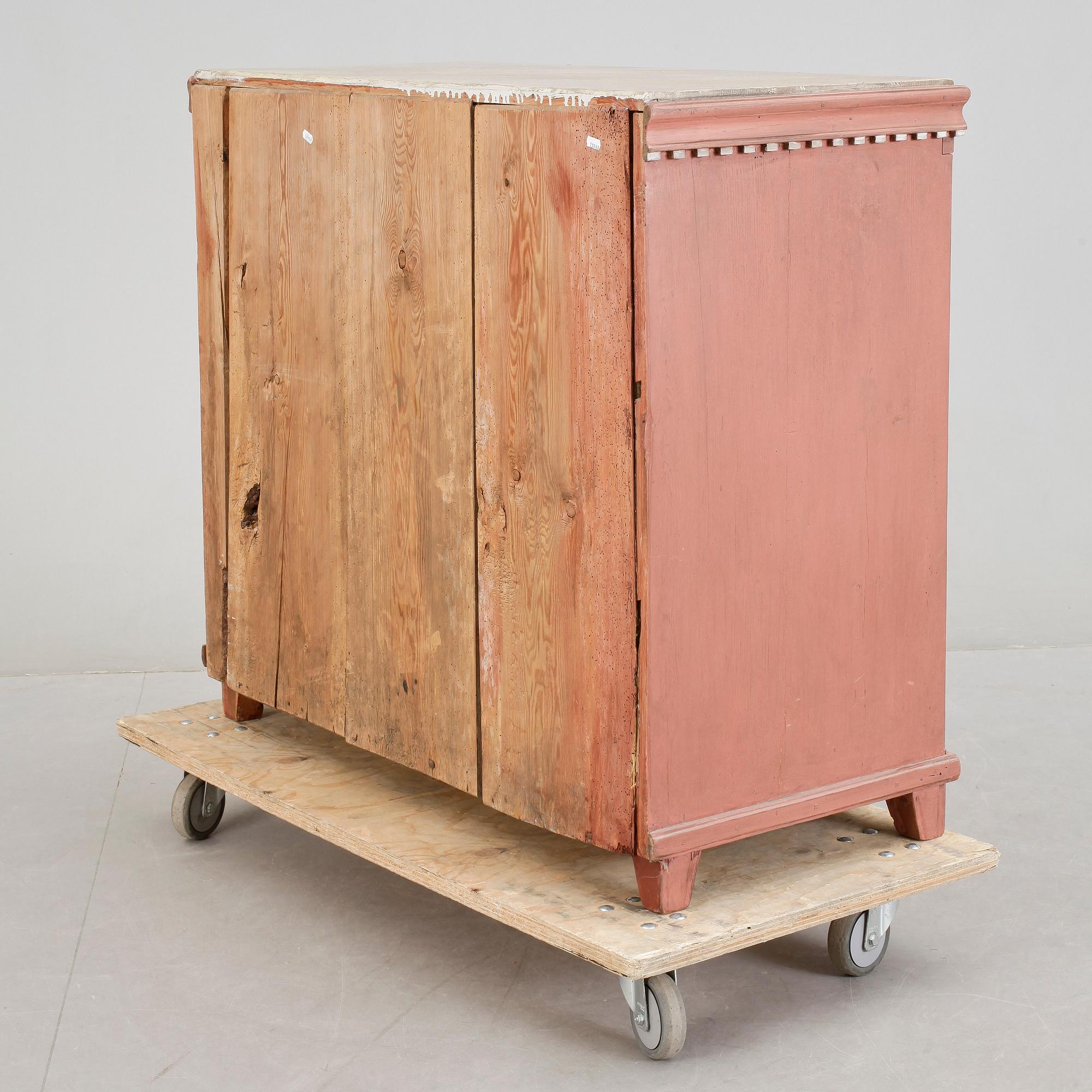 BYRÅ, sengustaviansk, 1800-tal.