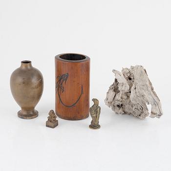 Penselställ, bambuträ, vas, lackat trä, trästycke, två sigill, delvis Qingdynastin.