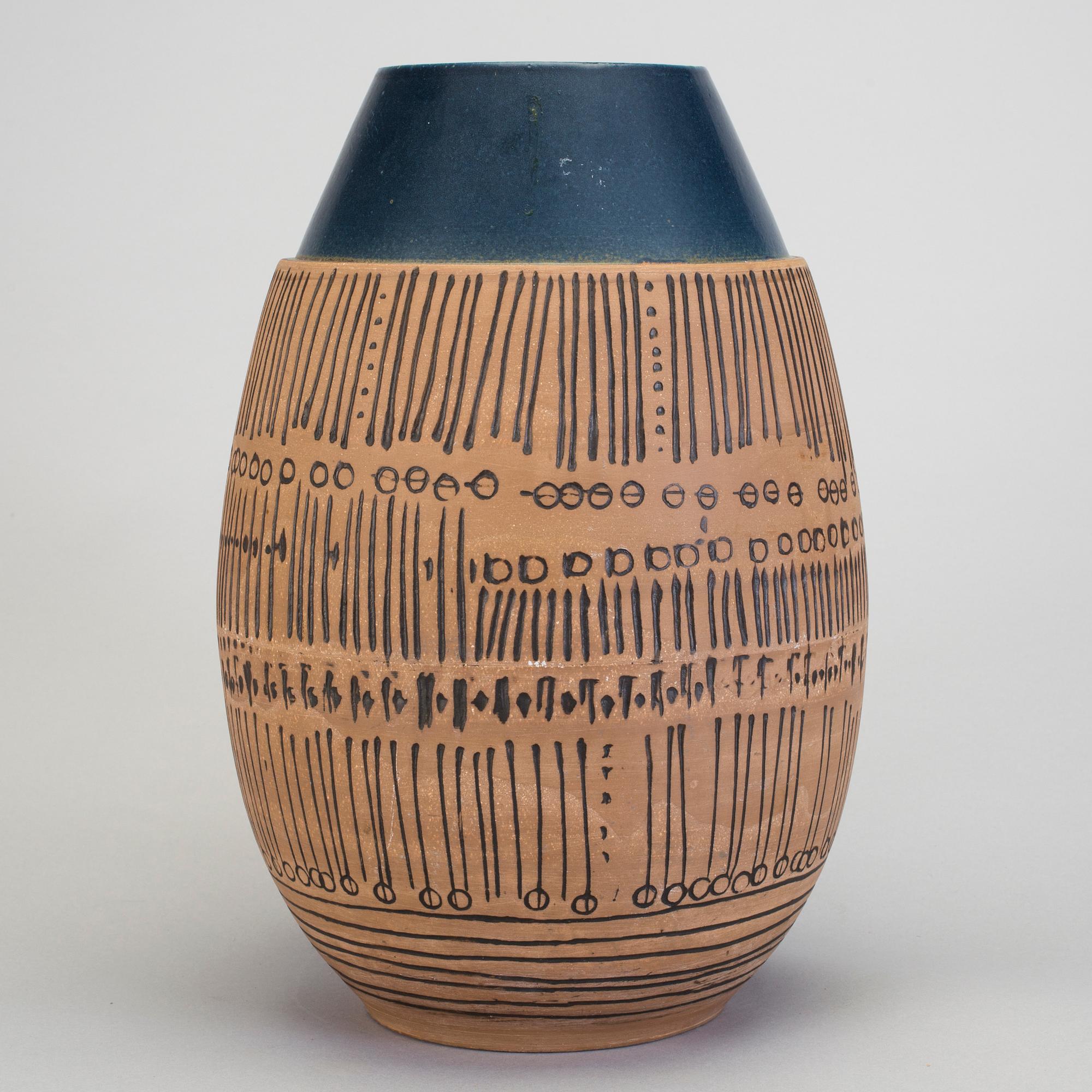 LISA LARSON, vas, stengods, Gustavsberg.