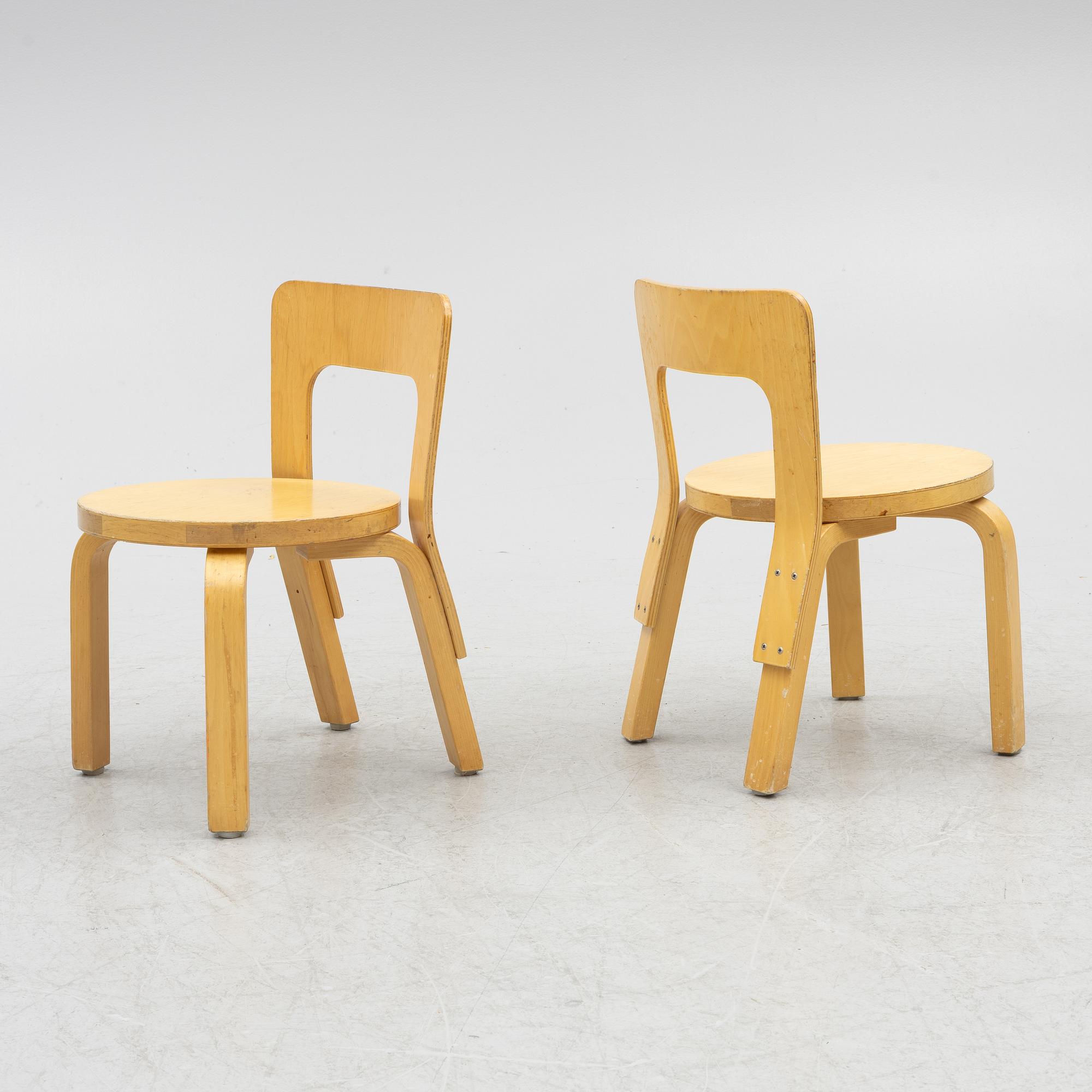 Alvar Aalto, children's chairs, 4 pcs, Artek, Finland.