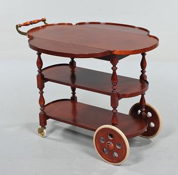 SERVERINGSVAGN, 1900-talets andra hälft.