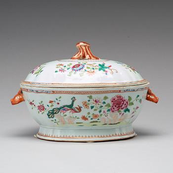 A famille rose 'double peacock' tureen with cover, Qing dynasty, Qianlong (1736-95).
