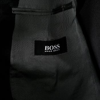 HUGO BOSS, smoking.