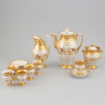A 9 pcs Empire porcelain coffee service from the 1830s/1840s, northern Europe.