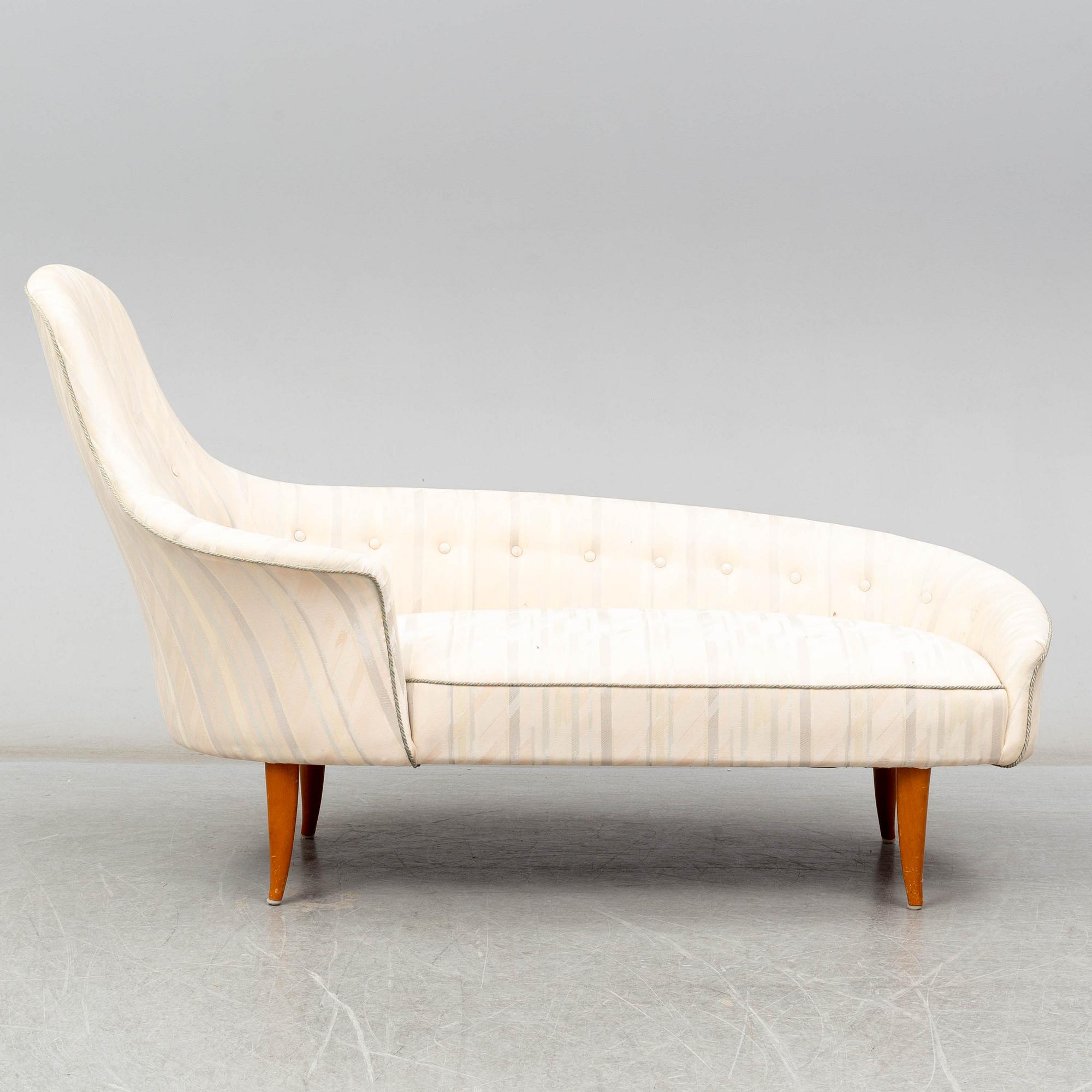 KERSTIN HÖRLIN-HOLMQUIST, kanapé, "Lustgården" ur serien "Paradiset" för Nordiska Kompaniets Triva-serie, formgiven 1958.