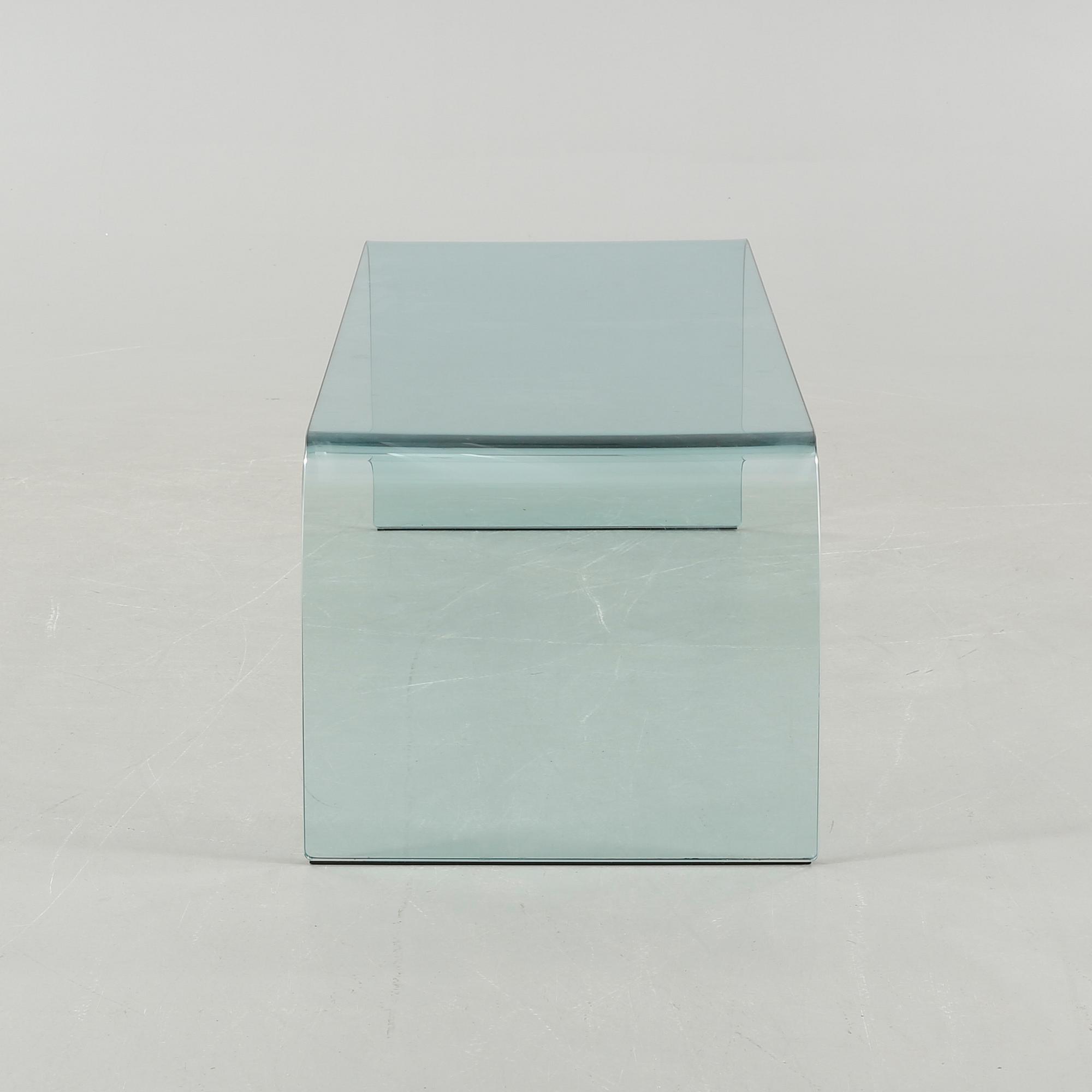 A glass coffeetable, "Ponte", by Angelo Cortesi for Fiam, Italy.