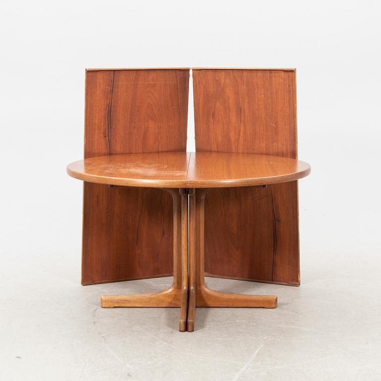 A Karl Erik Ekselius walnut dining table JOC Vetlanda 1960s.