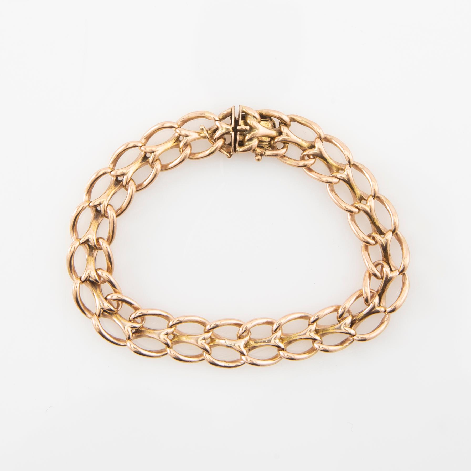 Bracelet 14K gold.