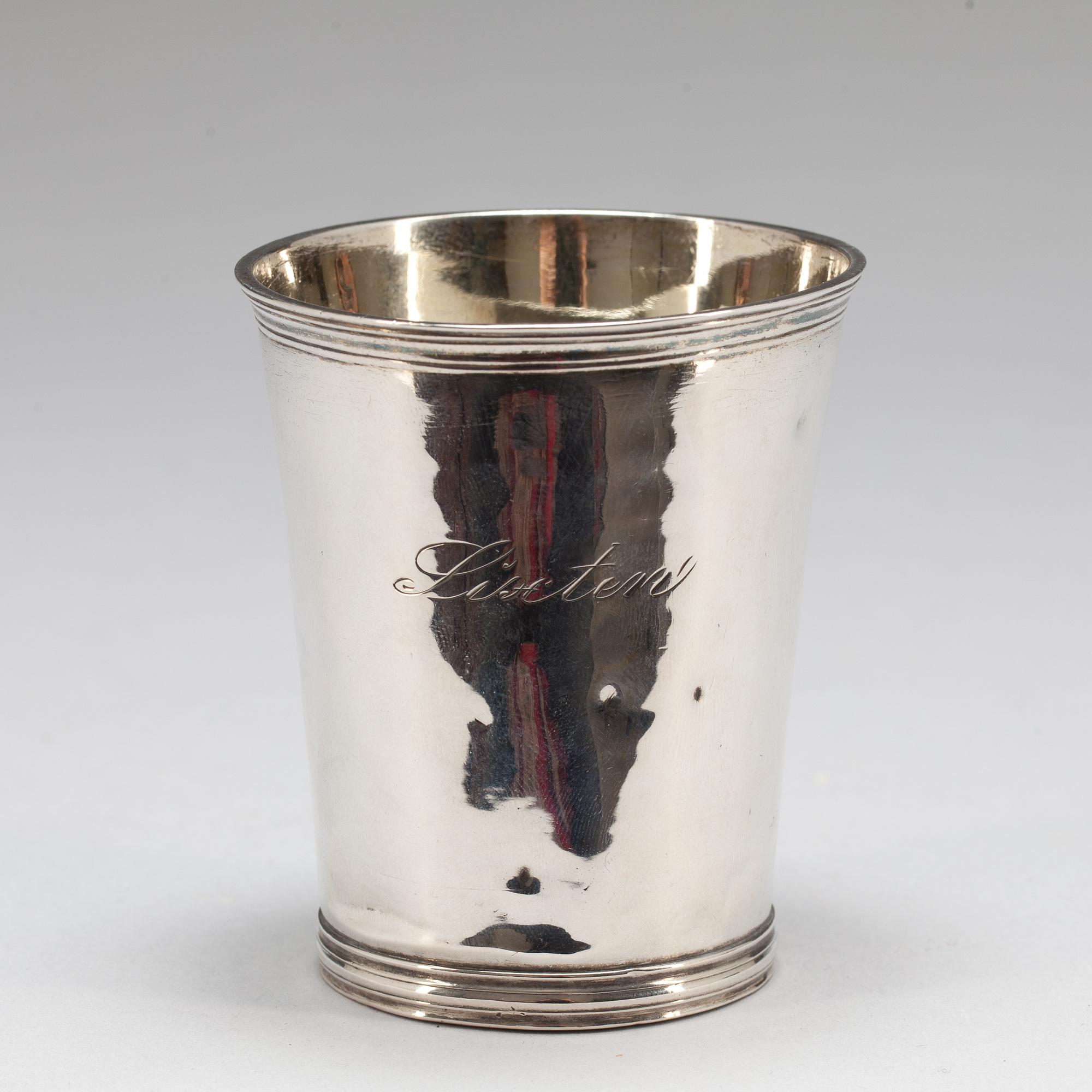 BÄGARE, silver. Nils Juhlin, Karlshamn, 1833. Vikt 53g.