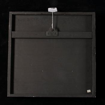 RUT BRYK, KERAMIIKKARELIEFI. Sign. Rut Bryk. 1970-luku.