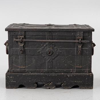 Baroque strongbox, 18th century.
