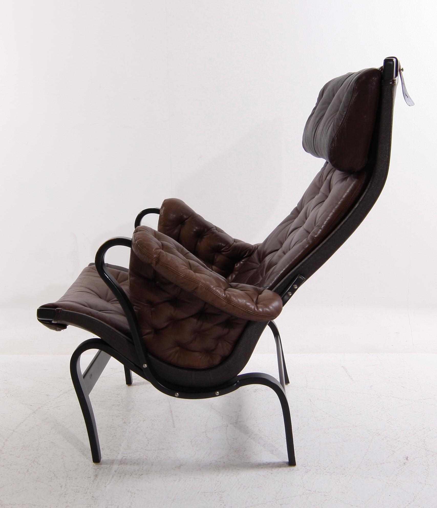 FÅTÖLJ. "Pernilla", Bruno Mathsson.