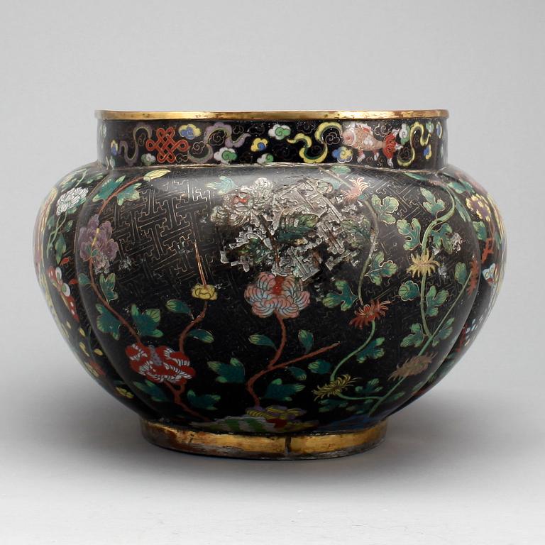 YTTERFODER, cloisonné, Kina, 1900-tal.