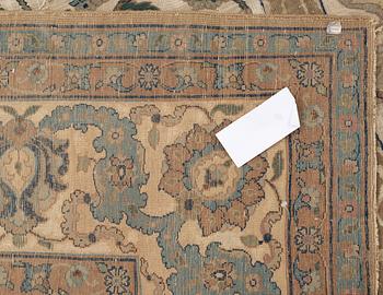 SEMI-ANTIQUE TABRIZ SOUF PART SILK (in relief). 286 x 212 cm.