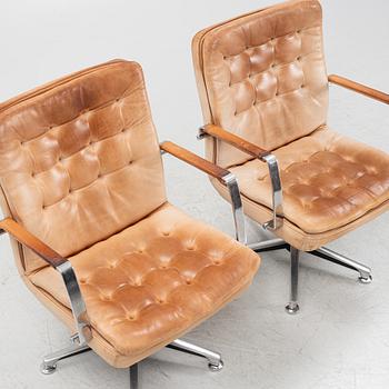 Kenneth Bergenblad, karmstolar, ett par, "Herkules", Dux.