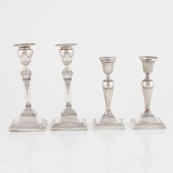 A Pair of English Silver Candlesticks, mark of Hawksworth, Eyre & Co Ltd, Sheffield 1896.