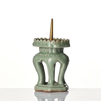 A rare celadon lamp, Ming dynasty (1368-1644).