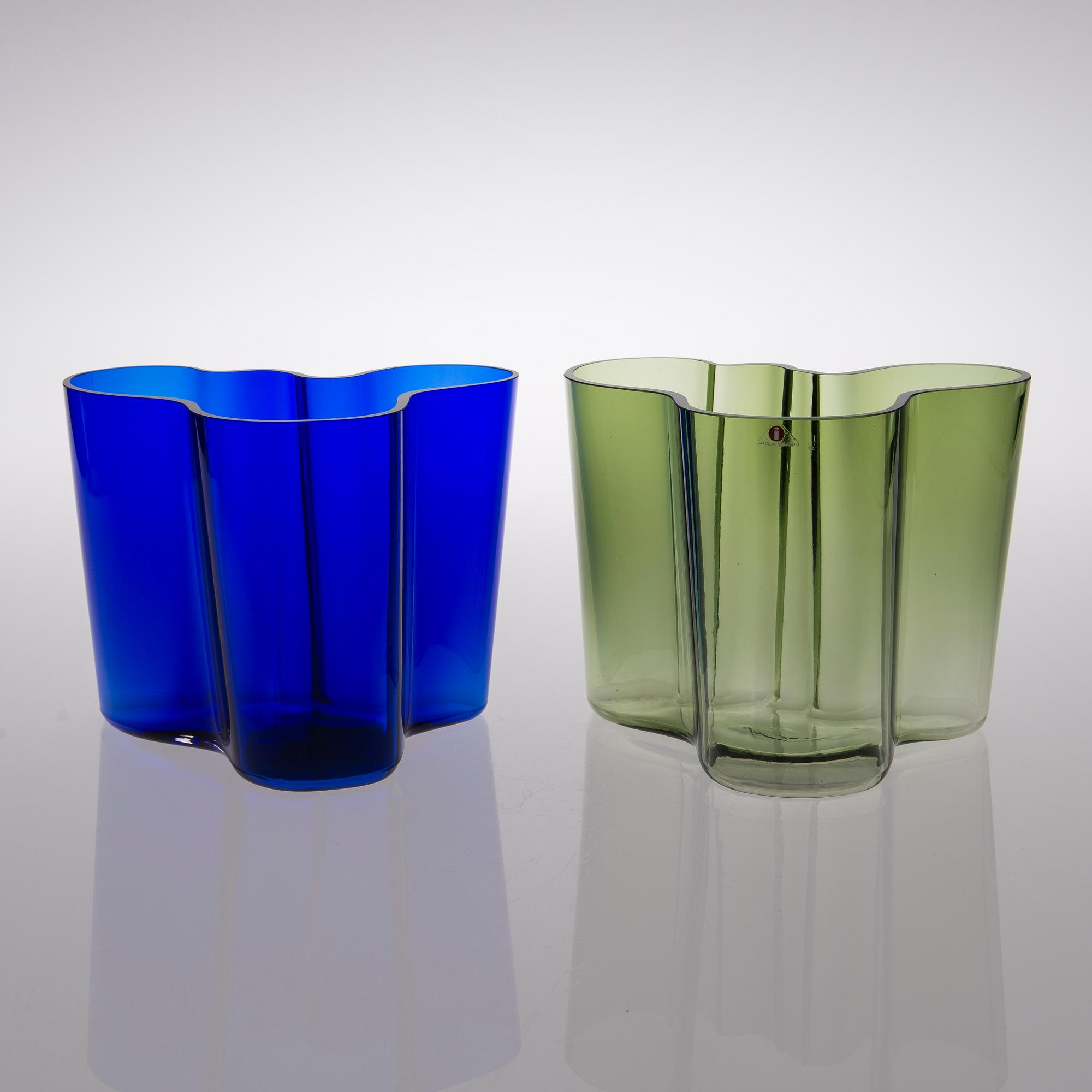 ALVAR AALTO, KAKSI SAVOY-MALJAKKOA, Iittala.