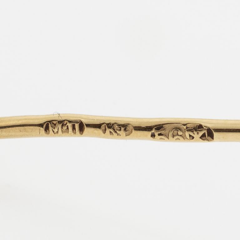 A Fabergé jewelled gold and enamel brooch, workmaster Mikhail Perkhin, St Petersburg, 1895-1903.