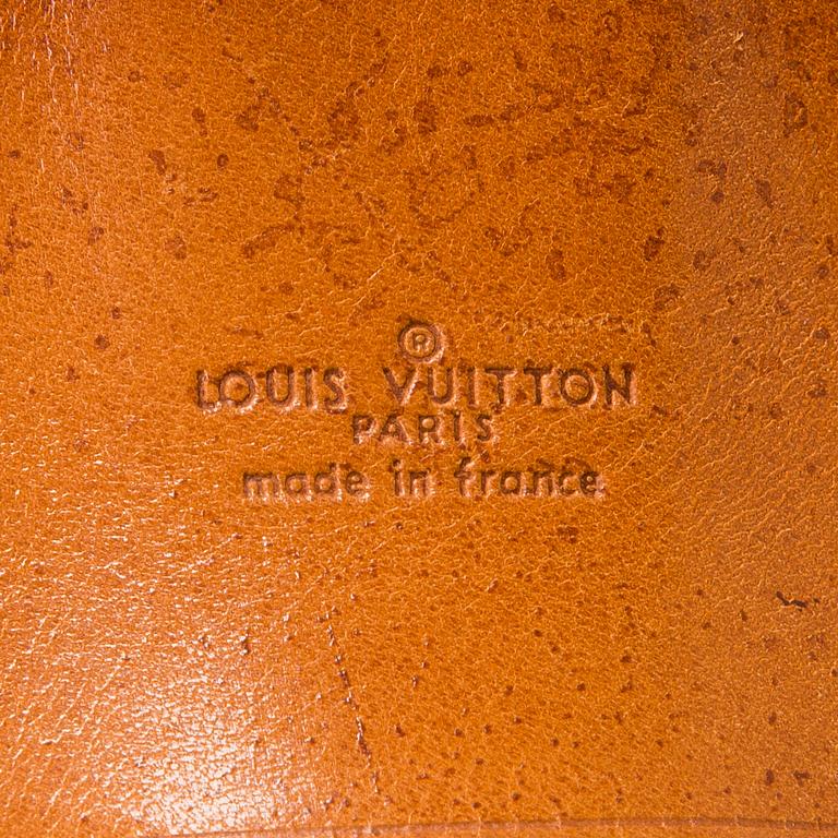 LOUIS VUITTON, Monogram Canvas Sirius Suitcase.