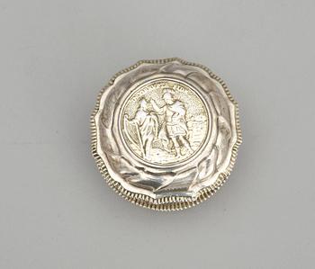 391. A Swedish 18th century parcel-gilt snuff-box, makers mark of Anders Schotte, Uddevalla 1774.