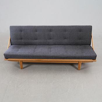 Poul M. Volther, sofa/daybed "Diva/981", Gemla Fabriker AB, Sweden, 1950s.