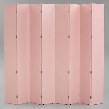 Thomas Sandell, a screen/room divider, custom made by Sandellsandberg for Riksbyggen, Stockholm 2021.