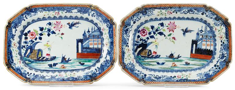A pair of polycrome serving dishes, Qing dynastin, Qianlong (1736-95).