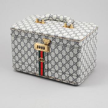 BEAUTY BOX, Gucci.