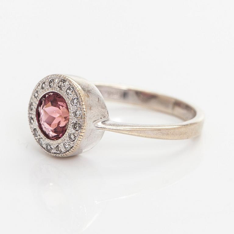 Ring, faceted cut tourmaline, brilliant cut diamonds, 14K white gold.