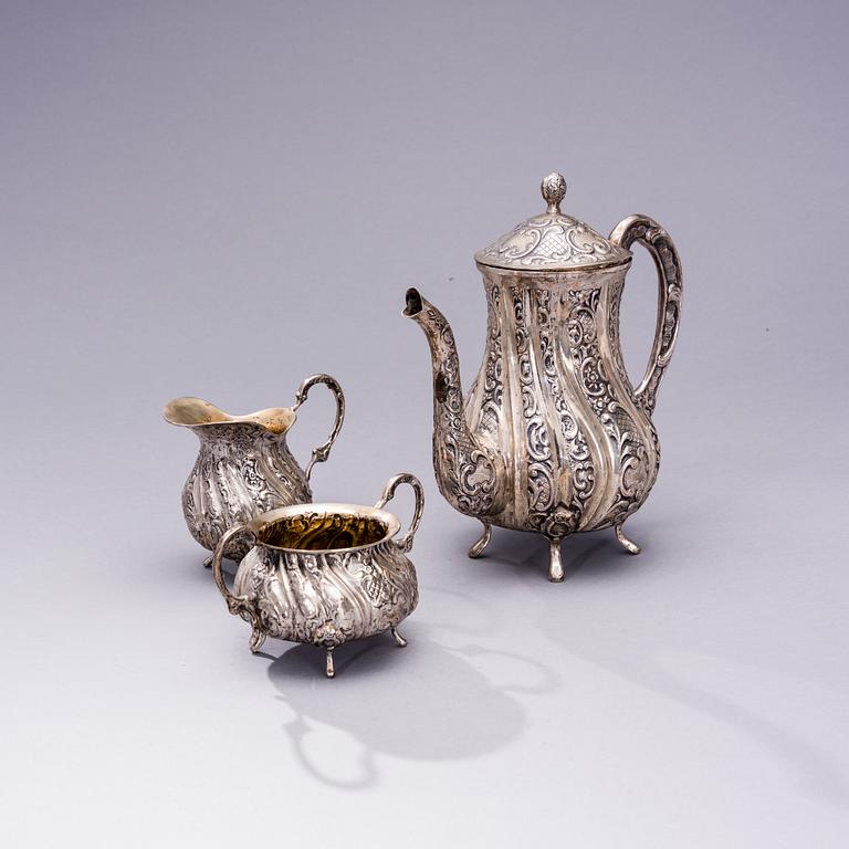 KAFFESERVIS, 3 delar, silver, Reino J. Harju, Helsingfors, 1972. Totalvikt 1342 g.