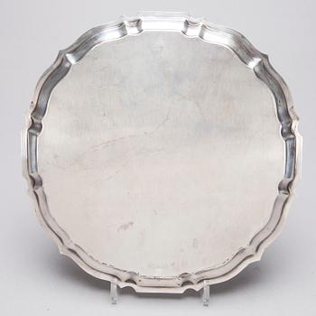 BRICKA, sterlingsilver, "Chippendale" Gorham, Rhode Island, USA 1954. Vikt ca 776,5 g.