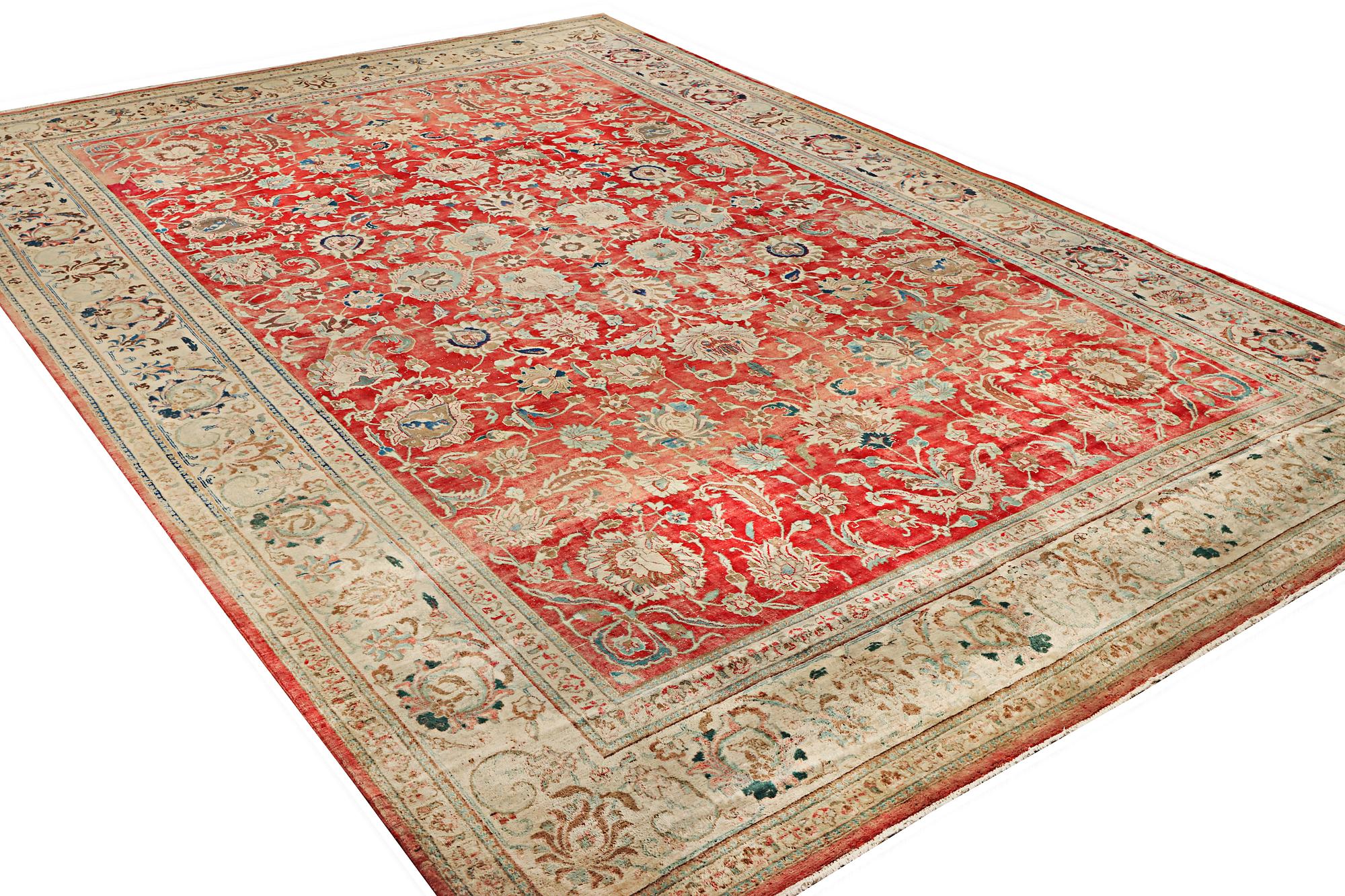 A Mahal carpet, c. 515 x 341 cm.