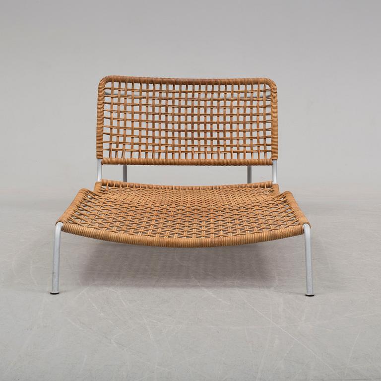A circa 2000 'Frog Longue Chaise' by Piero Lissoni.