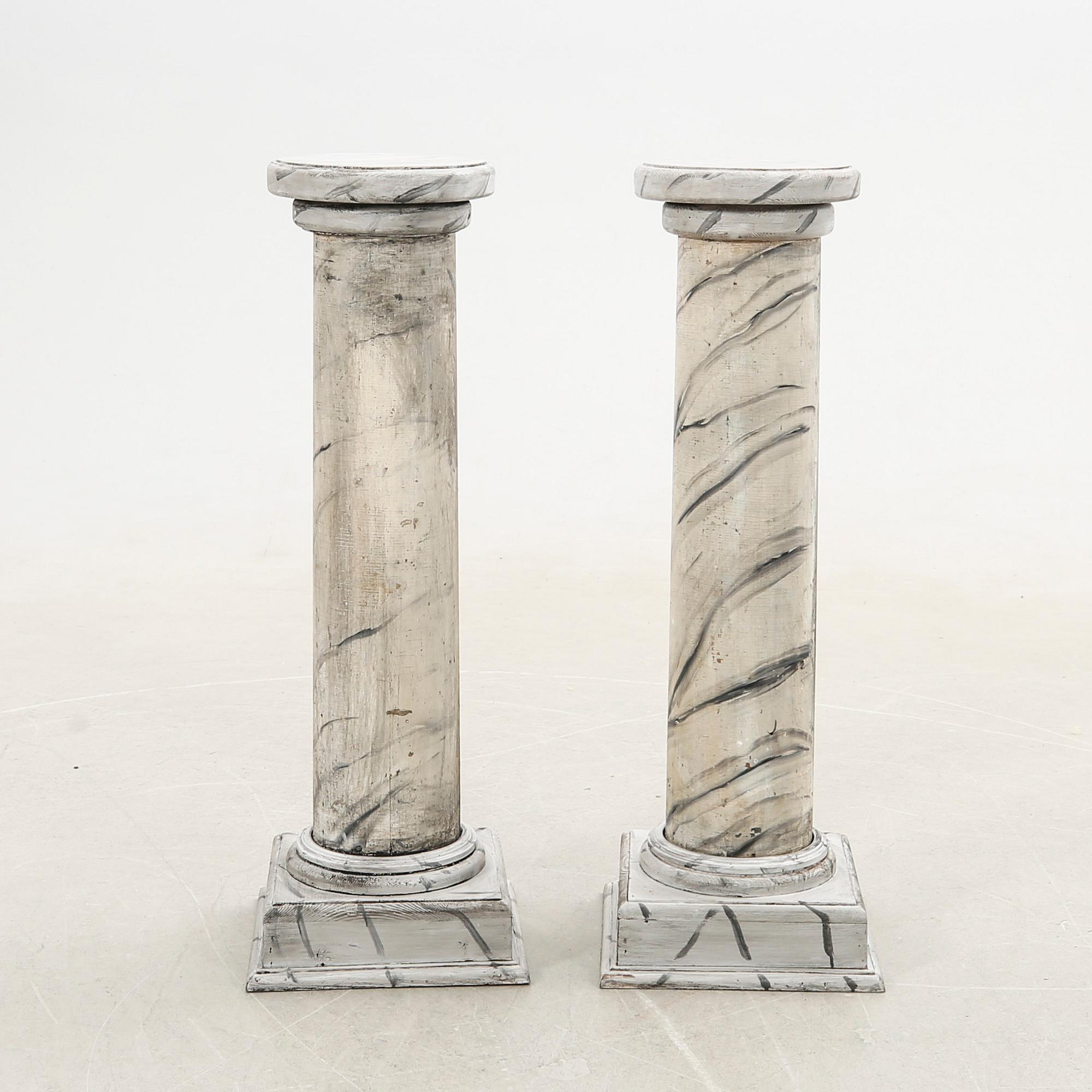 Pedestals, a pair, first half/mid 20th century.