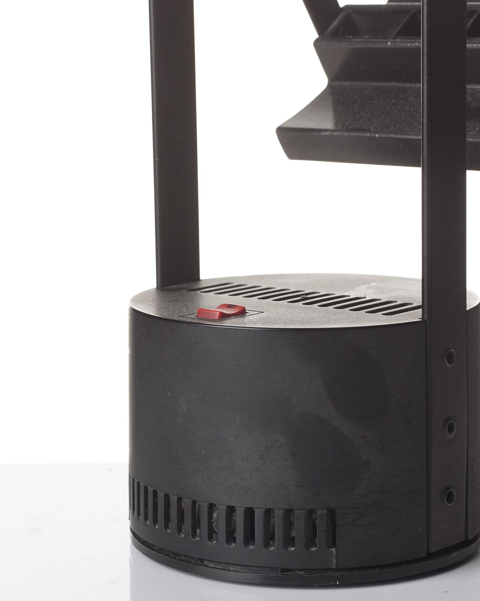 Richard Sapper, a "Tizio" table lamp for Artemide, Italy, post 1972.