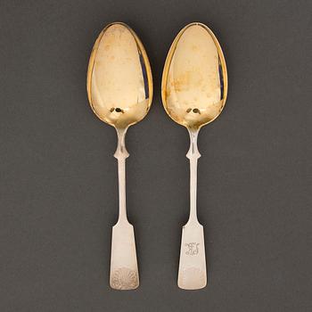 A 48-pcs set of silver cutlery with seashell decoration, Finnish hallmarks, Turku and Hämeenlinna 1956-1983.