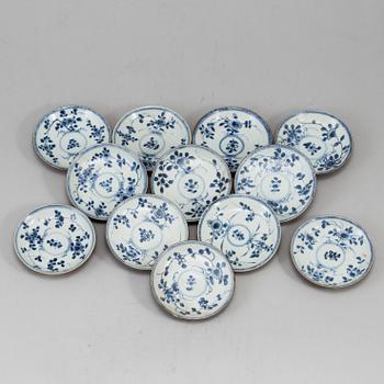 A group of 12 blue and white and capuciner glazed dishes, Qing dynasty, Kangxi (1662-1722). "The Ca Mau Shipwreck".