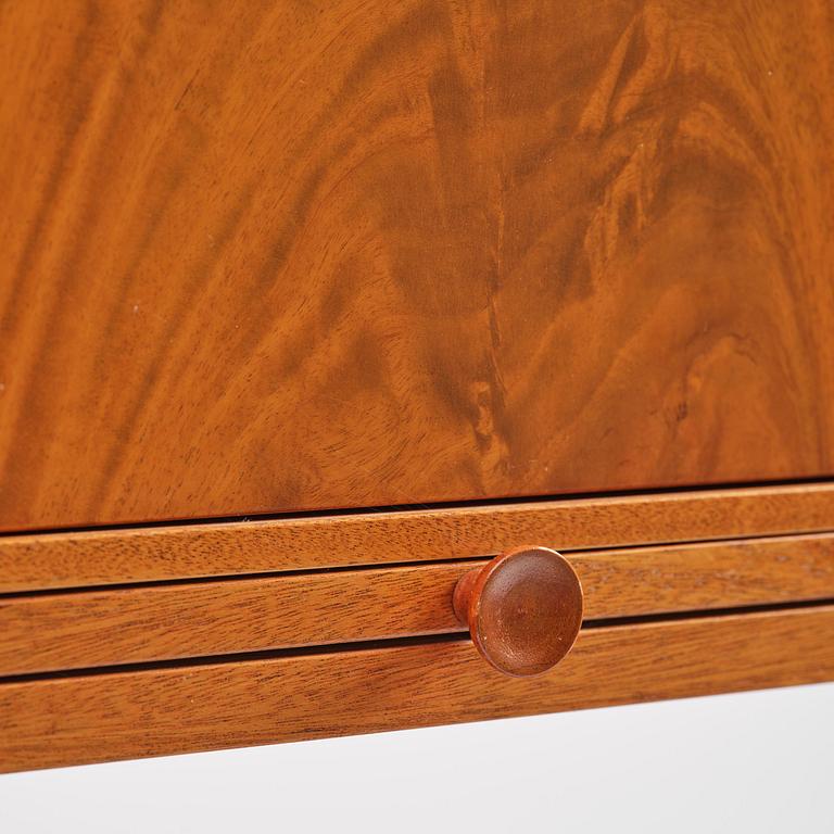 Josef Frank, cabinet, model B 2135, Svenskt Tenn, 1980s/90s.