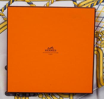 SCARF, "Grande Tenue" Hermès.
