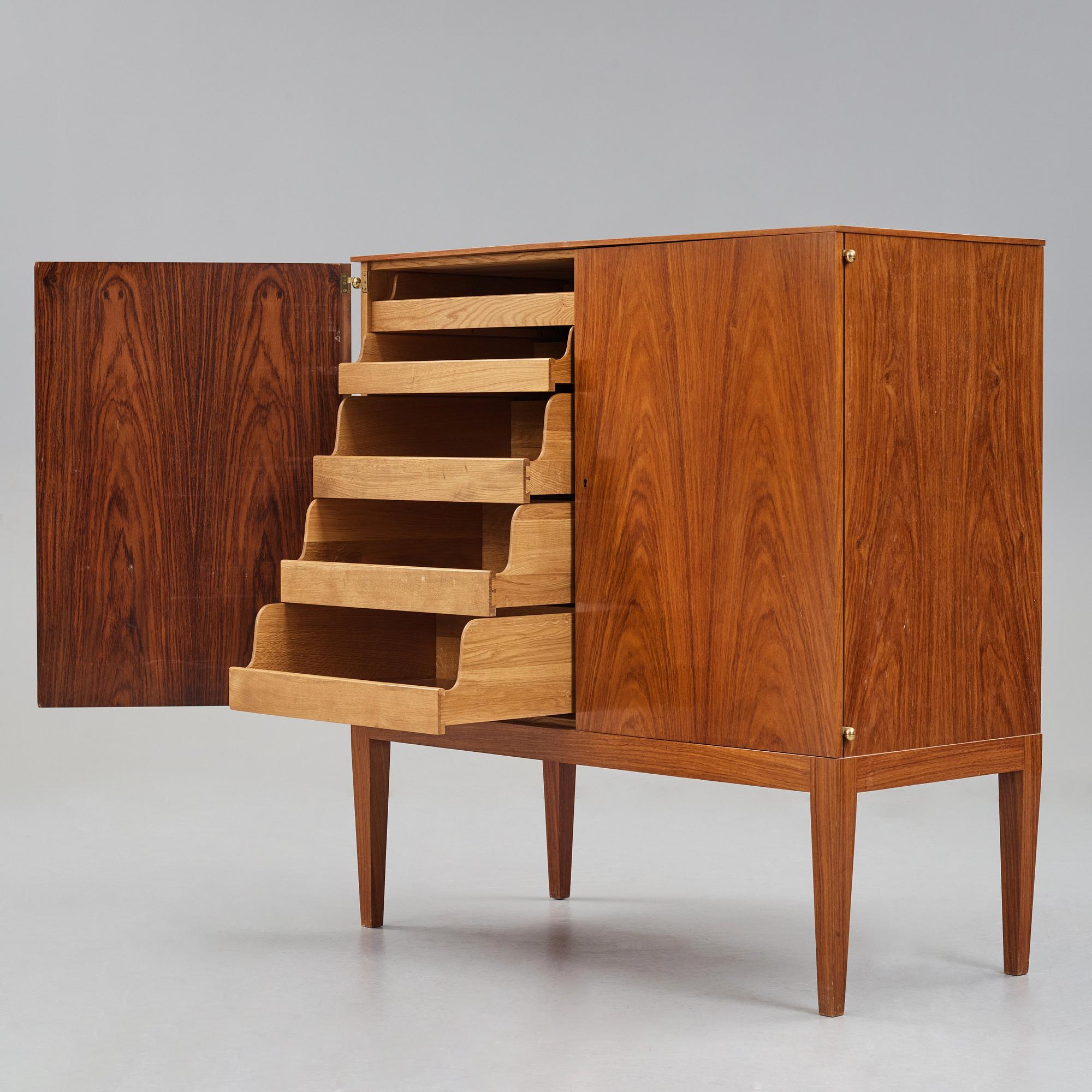 Josef Frank, a "Gustaf V", also called "Skjortskåpet" cabinet, Svenskt Tenn, Sweden 1950-60's, model 792.