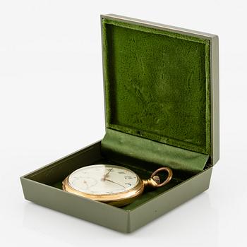 Pocket watch with chain, 18K gold.