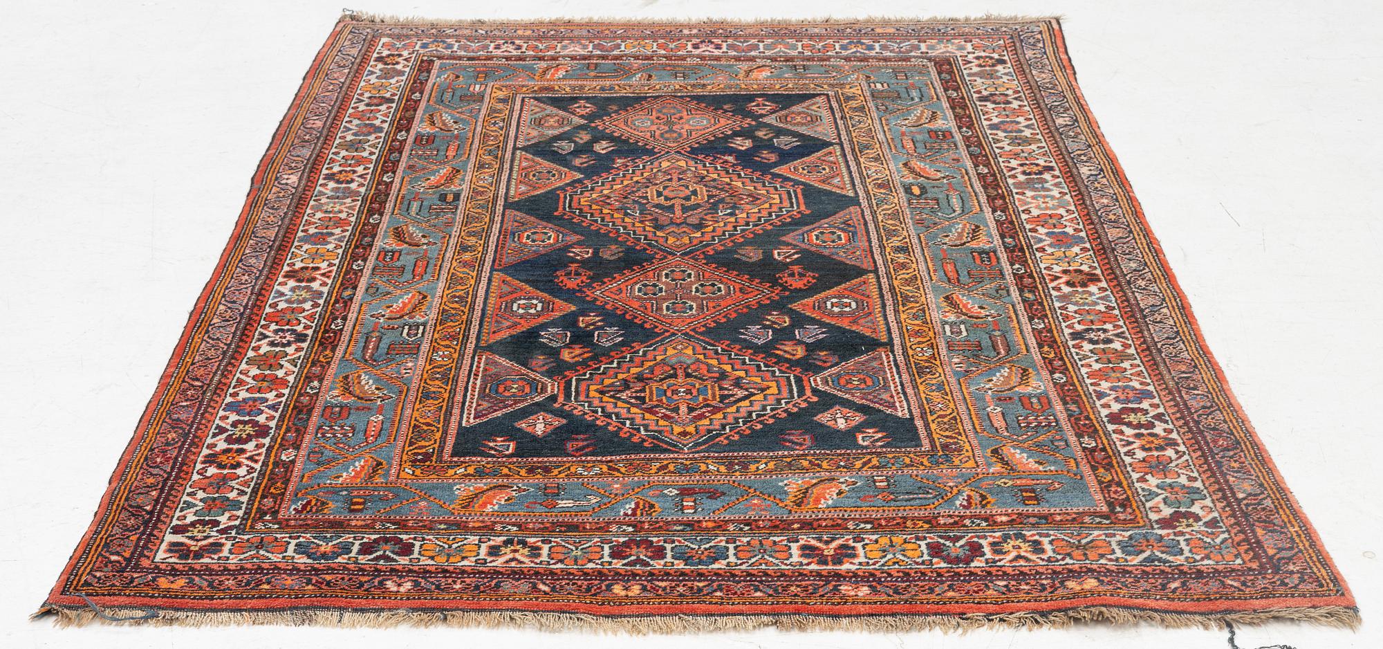 Matta, kurdisk, ca 199 x 135 cm.