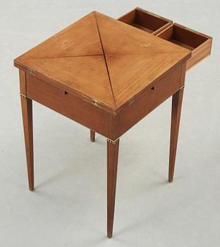 SPELBORD, gustaviansk stil, 1900-talets första hälft.