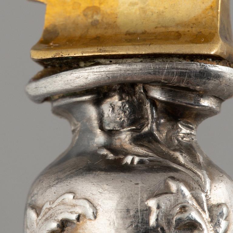 A set of French silver escargot forks, mark of Charles Barrier, Paris, active 1905-23 (18 pieces).