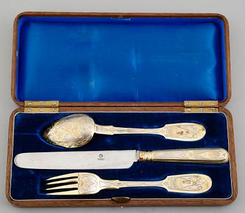 BESTICK, 3 delar, förgyllt silver, Ryssland 1879. Vikt ca 120 gram.