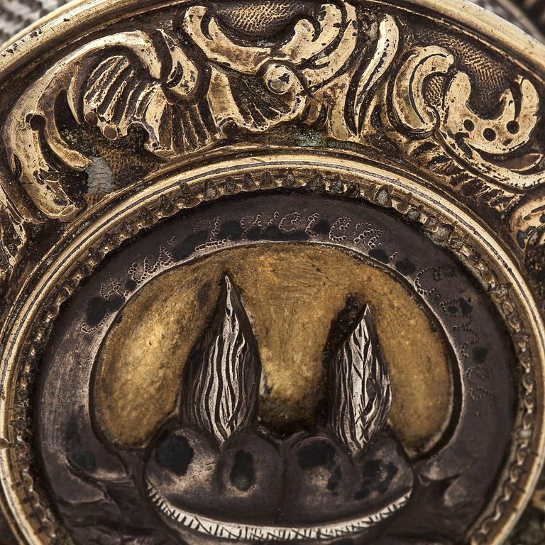 Silver case with concealed compartment, engraved 1776.