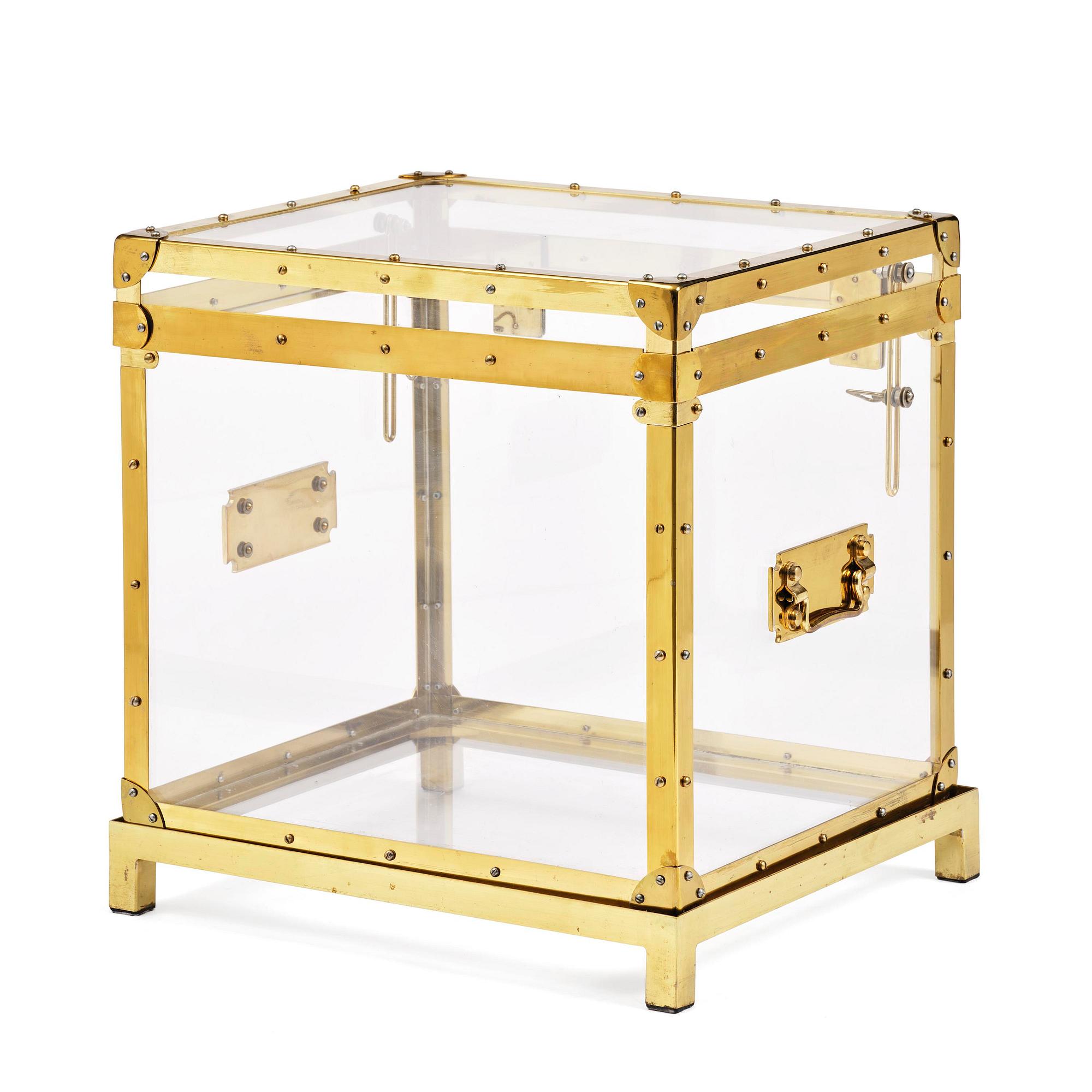 Eichholtz, a "Flightcase" chest/coffee table, contemporary production.