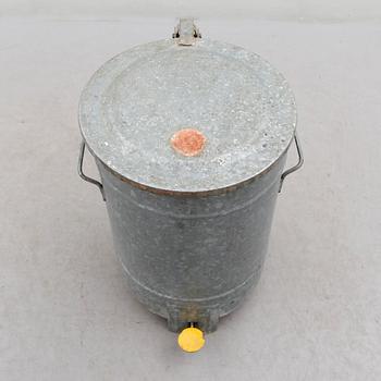 SOPTUNNA, Lyckeby Galvaniseringsfabrik, 1900-talets första hälft.